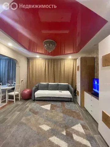 3-комнатная квартира: Кызыл, улица Каа-Хем, 90 (63.8 м) - Фото 1