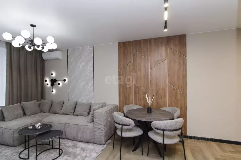 3-к кв. Тюменская область, Тюмень ул. Республики, 204к4 (107.9 м) - Фото 1