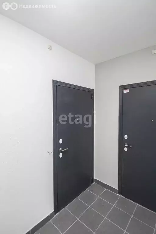 1-комнатная квартира: Тюмень, Дамбовская улица, 25к1 (33.8 м) - Фото 1