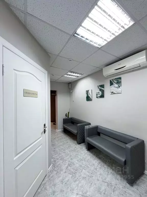 Помещение свободного назначения в Самарская область, Тольятти ул. ... - Фото 2