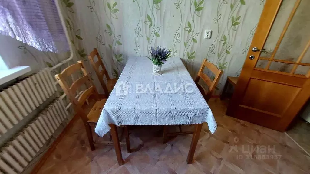 3-к кв. Белгородская область, Белгород ул. Есенина, 20а (71.1 м) - Фото 1