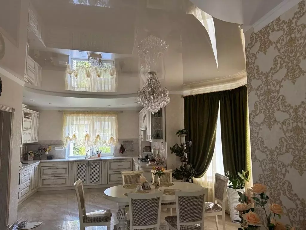 Дом в Краснодарский край, Ейск Ромашковая ул. (120 м) - Фото 1