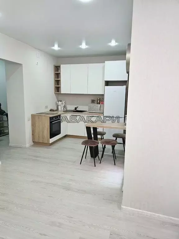 Студия Красноярский край, Красноярск ул. Алексеева, 46 (32.0 м) - Фото 1