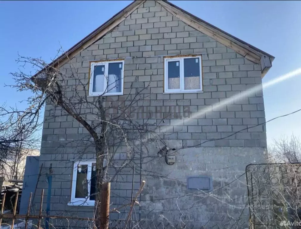 Дом в Волгоградская область, Городищенский район, Ерзовское городское ... - Фото 0