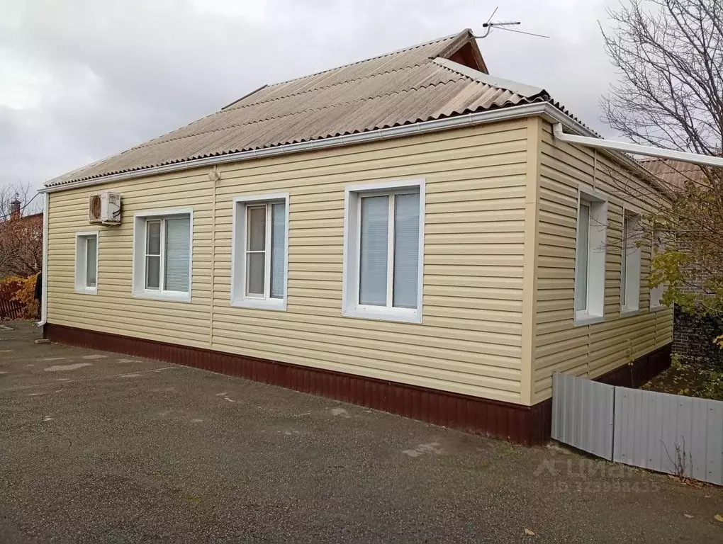 Дом в Ростовская область, Сальск ул. Суворова (71 м) - Фото 1