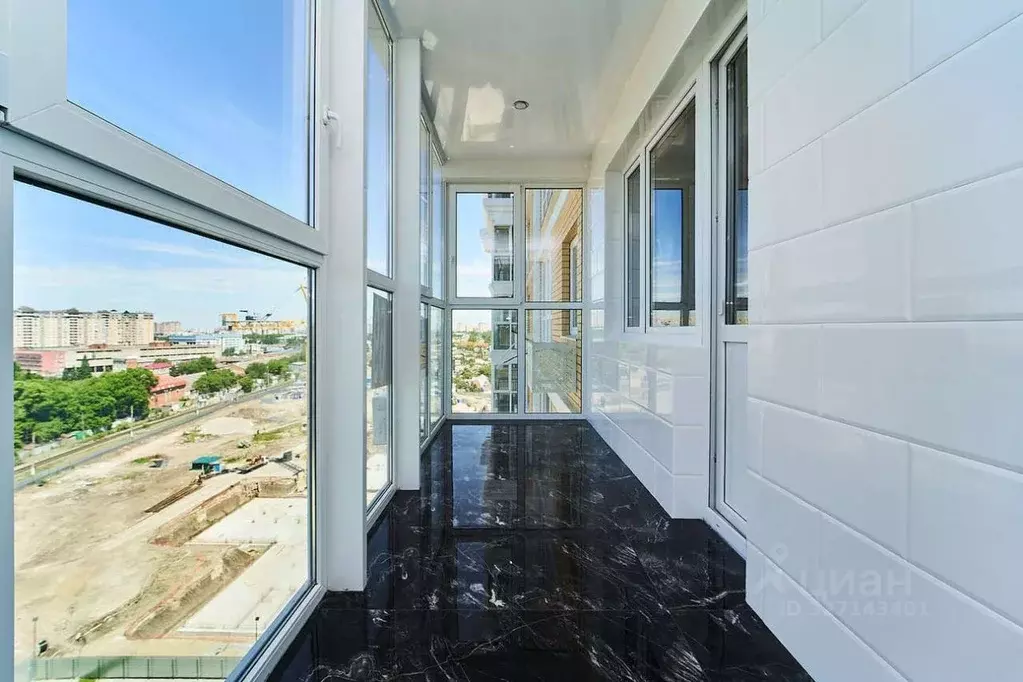 Студия Краснодарский край, Краснодар Колхозная ул., 5/1 (28.1 м) - Фото 2