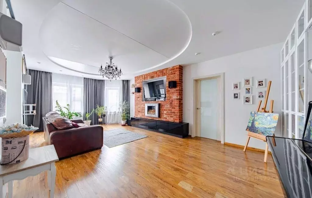 5-к кв. Санкт-Петербург Наличная ул., 48к1 (146.0 м) - Фото 1