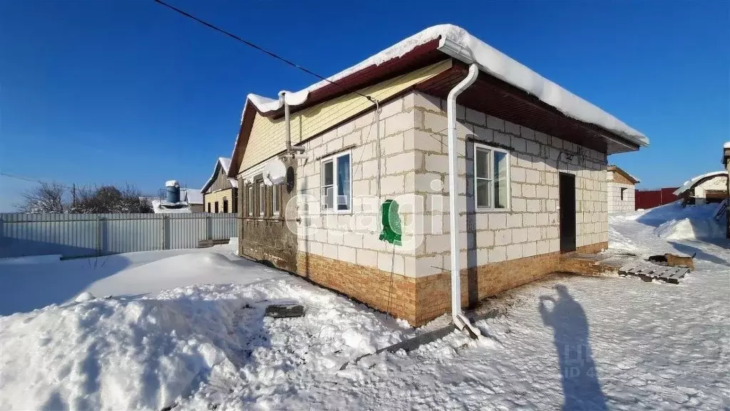 Дом в Белгородская область, Красногвардейский район, Стрелецкое с/пос, . - Фото 1