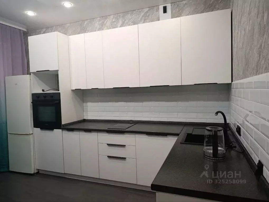 Студия Хакасия, Черногорск ул. Генерала Тихонова, 11Б (36.5 м) - Фото 2