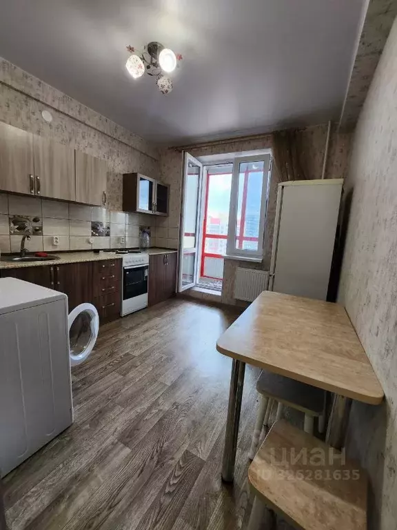 1-к кв. Кировская область, Киров ул. Чистопрудненская, 2 (37.0 м) - Фото 1