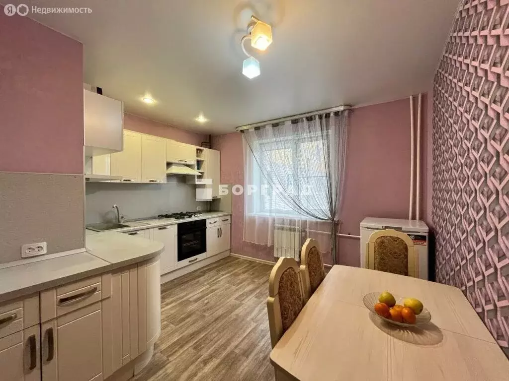 3-комнатная квартира: Борисоглебск, Аэродромная улица, 5Б (82.2 м) - Фото 0