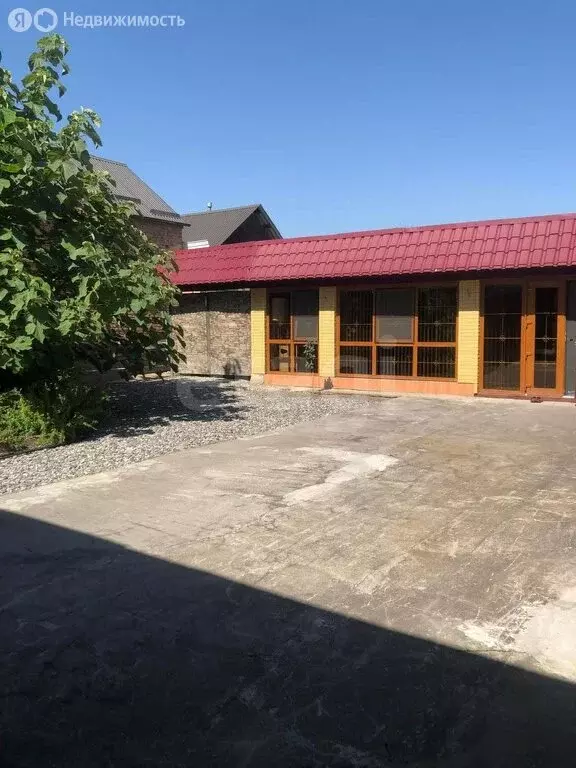 Дом в Назрань, Гвардейская улица (140 м) - Фото 1