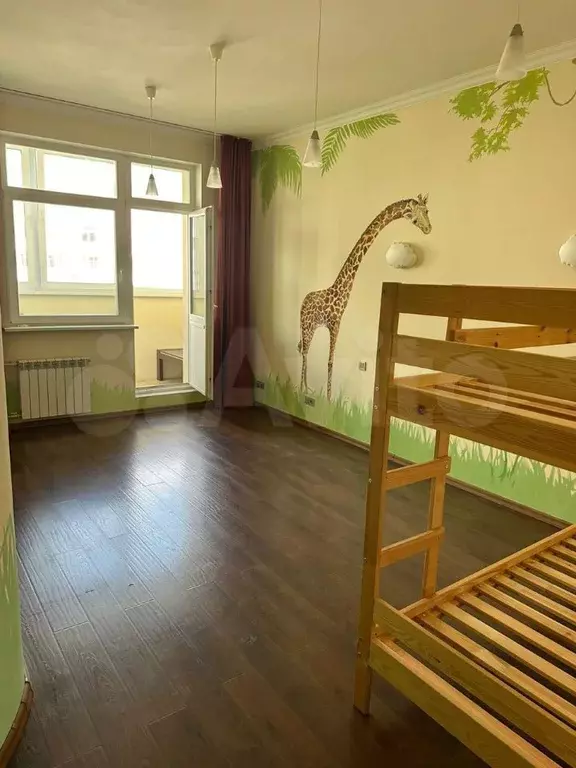 3-к. квартира, 100 м, 8/10 эт. - Фото 0