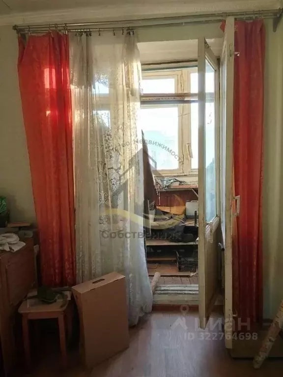 3-к кв. Белгородская область, Старый Оскол Молодогвардеец мкр, 17 ... - Фото 1