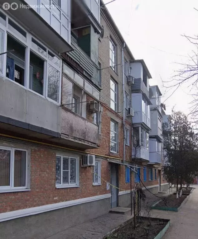 1-комнатная квартира: Ейск, улица Розы Люксембург, 15 (30 м) - Фото 1