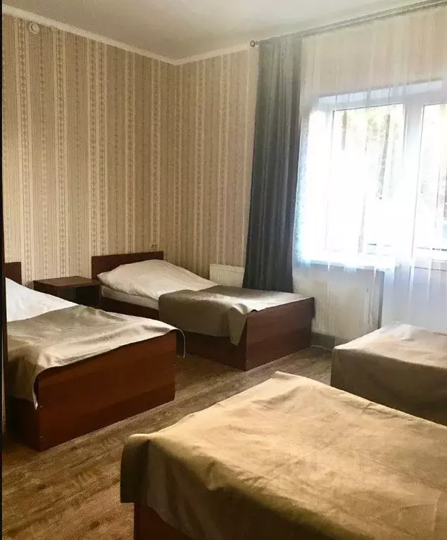 Комната Кабардино-Балкария, Эльбрусский район, с. Терскол ул. Азау, 4 ... - Фото 1