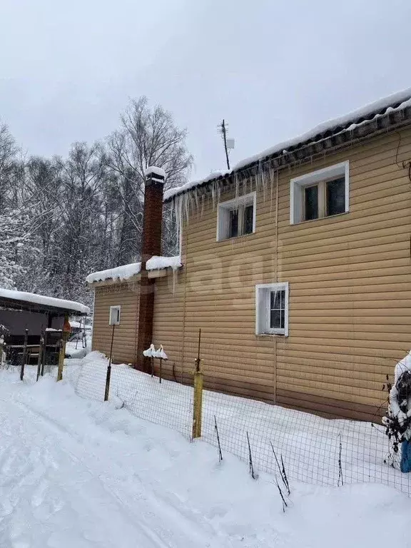 Дом в Калужская область, Перемышльский муниципальный округ, Большие ... - Фото 1