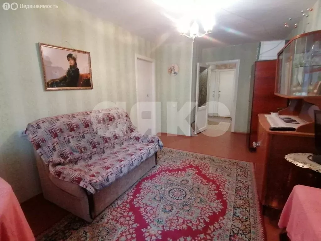 3-комнатная квартира: Волгоград, посёлок Ангарский, улица ... - Фото 0