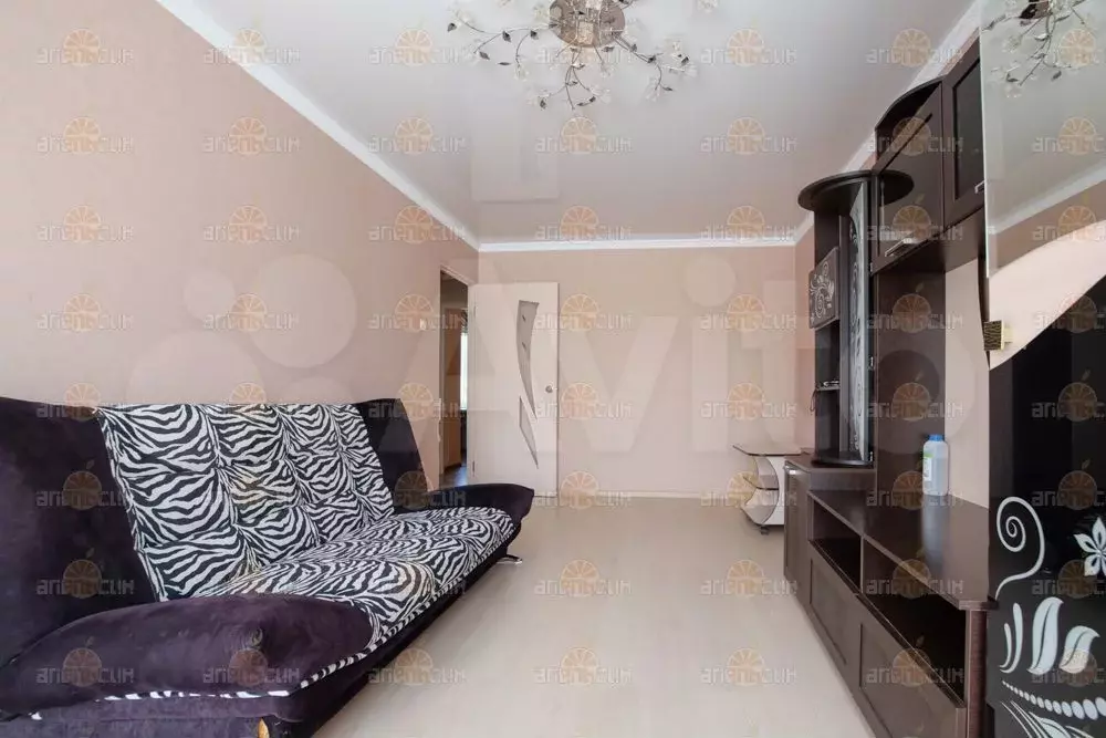 2-к. квартира, 43,5 м, 5/5 эт. - Фото 1