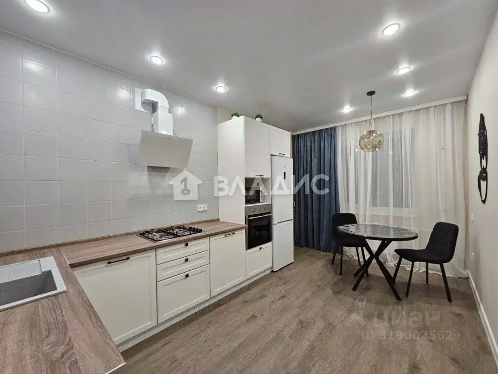1-к кв. Владимирская область, Владимир ул. Родионовка, 8 (48.0 м) - Фото 0