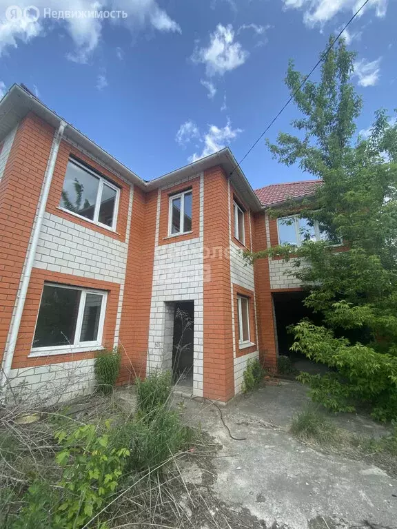 Дом в село Супонево, 2-й Брянский переулок, 6 (230 м) - Фото 0