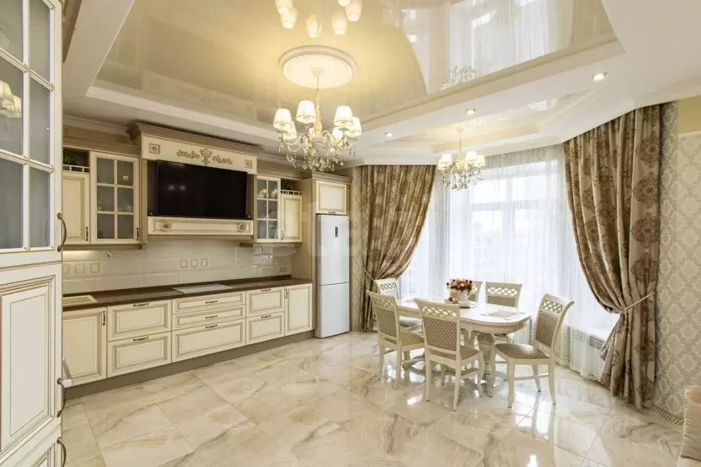 2-к кв. Тюменская область, Тюмень ул. 25 Октября, 34 (89.5 м) - Фото 1