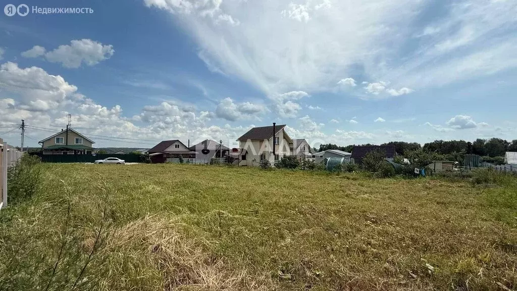 Участок в Акатьево, Престижная улица (10 м) - Фото 1