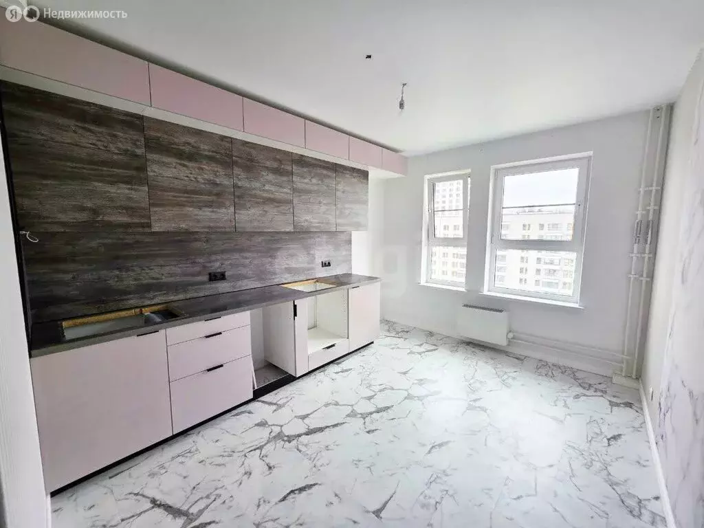 3-комнатная квартира: Новороссийск, улица Григорьева, 12 (66.4 м) - Фото 2