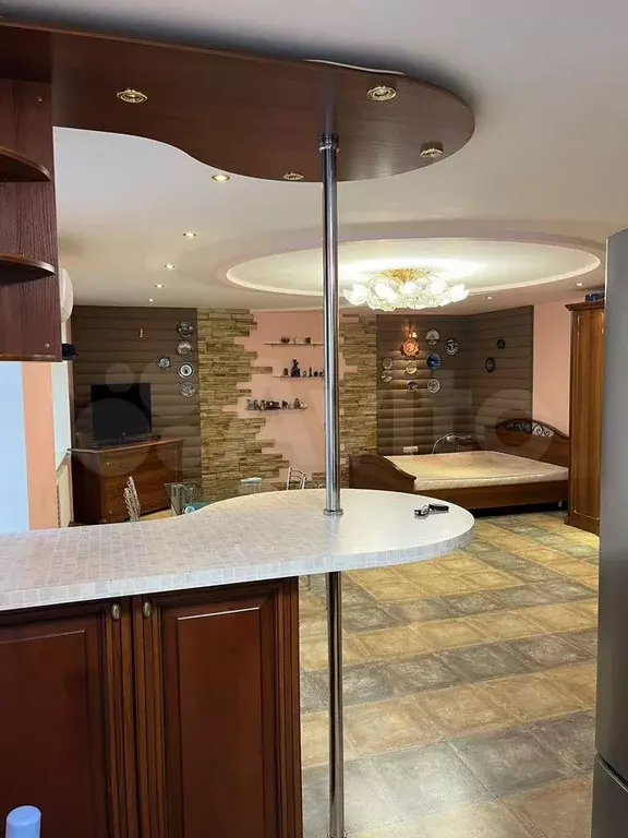 1-к. квартира, 35 м, 5/5 эт. - Фото 0