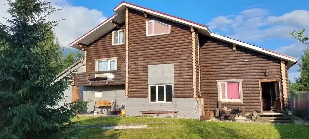 Дом в Вологодская область, д. Нагорское 9 (245 м) - Фото 0