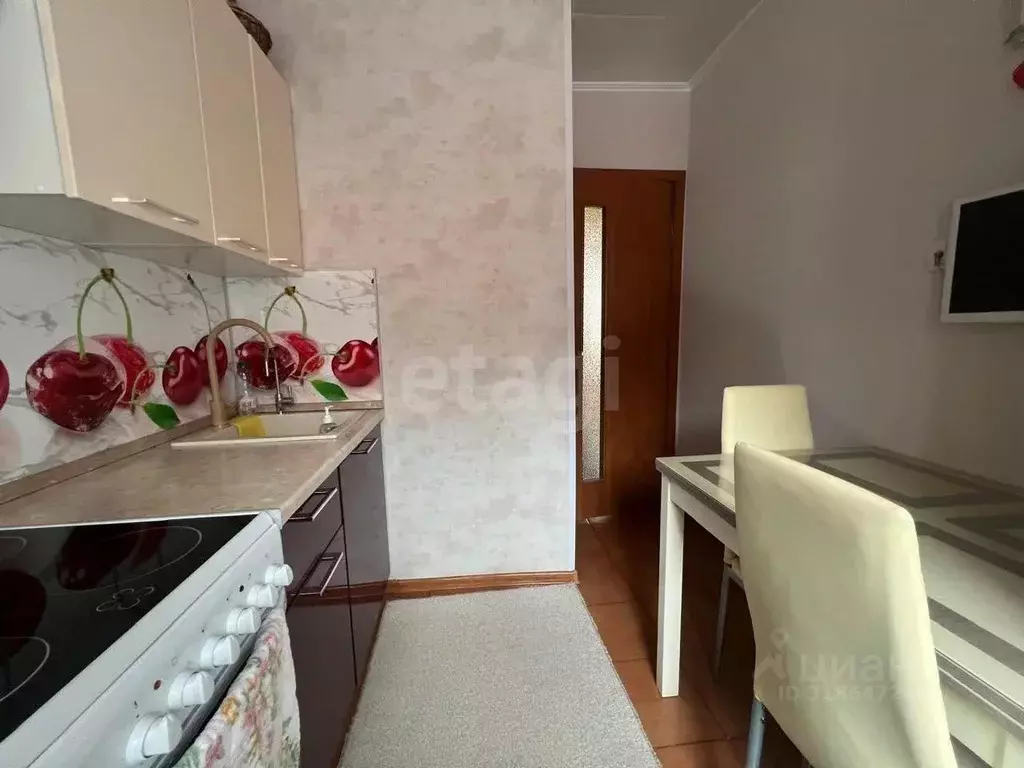 2-к кв. Ханты-Мансийский АО, Сургут ул. Энергетиков, 37 (46.5 м) - Фото 0