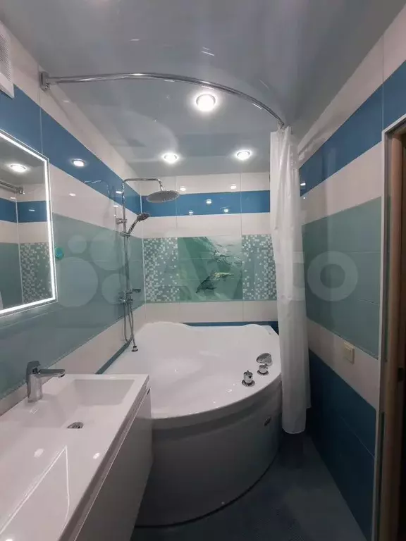3-к. квартира, 84 м, 4/7 эт. - Фото 0