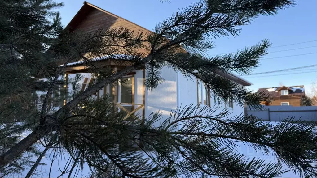 Дом в Иркутская область, Иркутский муниципальный округ, с. ... - Фото 1