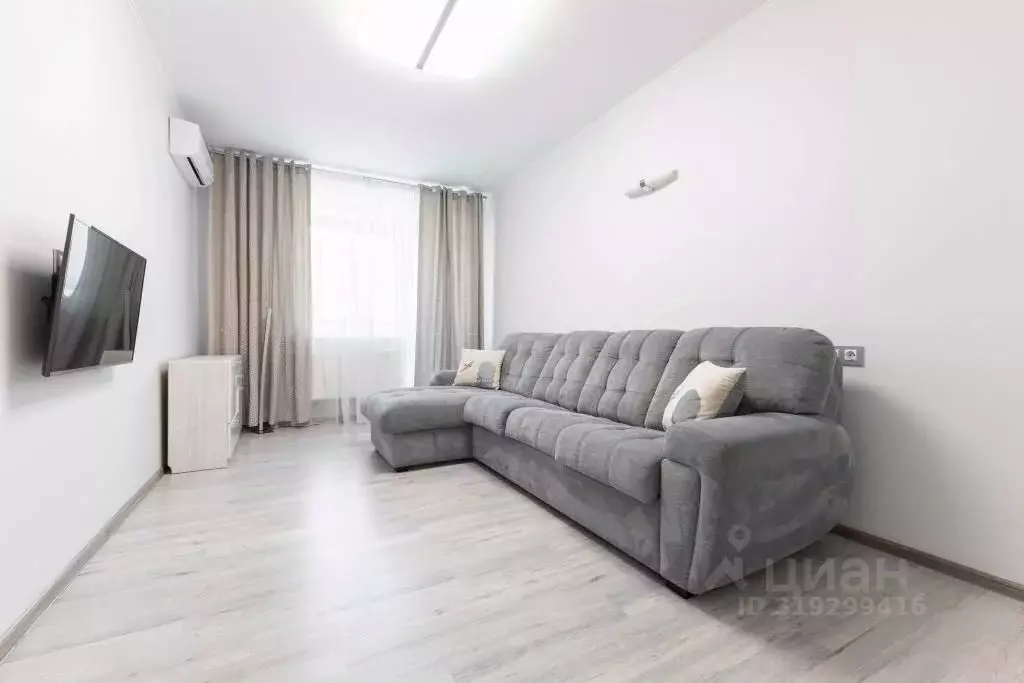 1-к кв. Татарстан, Казань ул. Алексея Козина, 3Б (35.0 м) - Фото 1