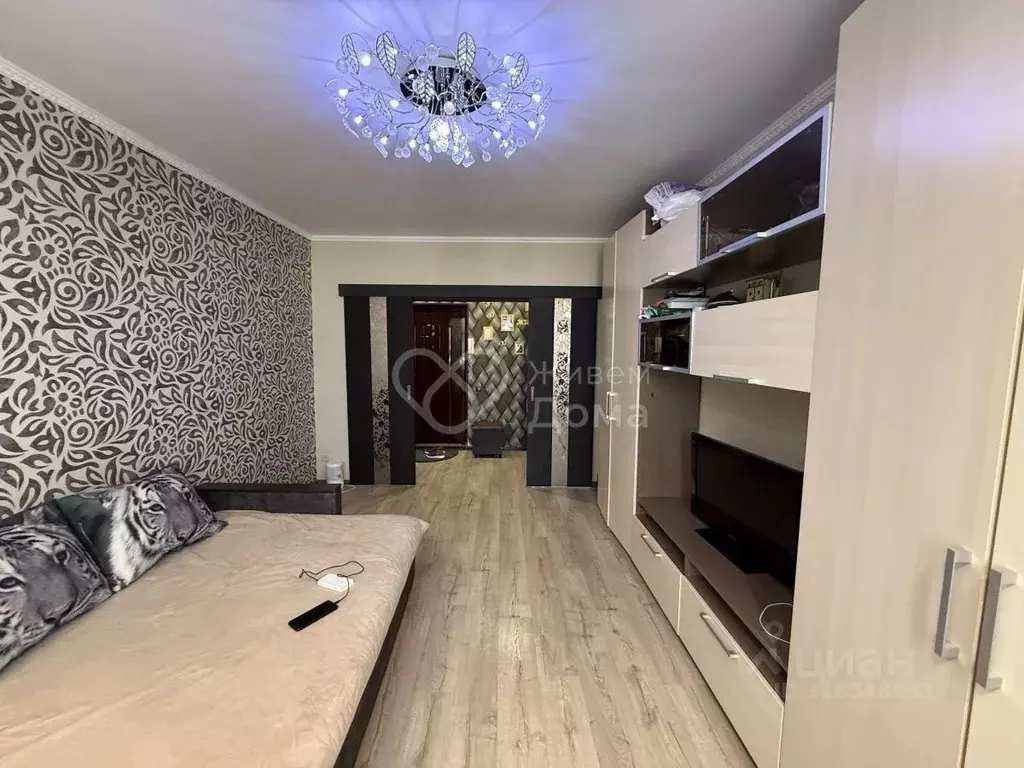 2-к кв. Волгоградская область, Волгоград ул. Маршала Еременко, 62 ... - Фото 1