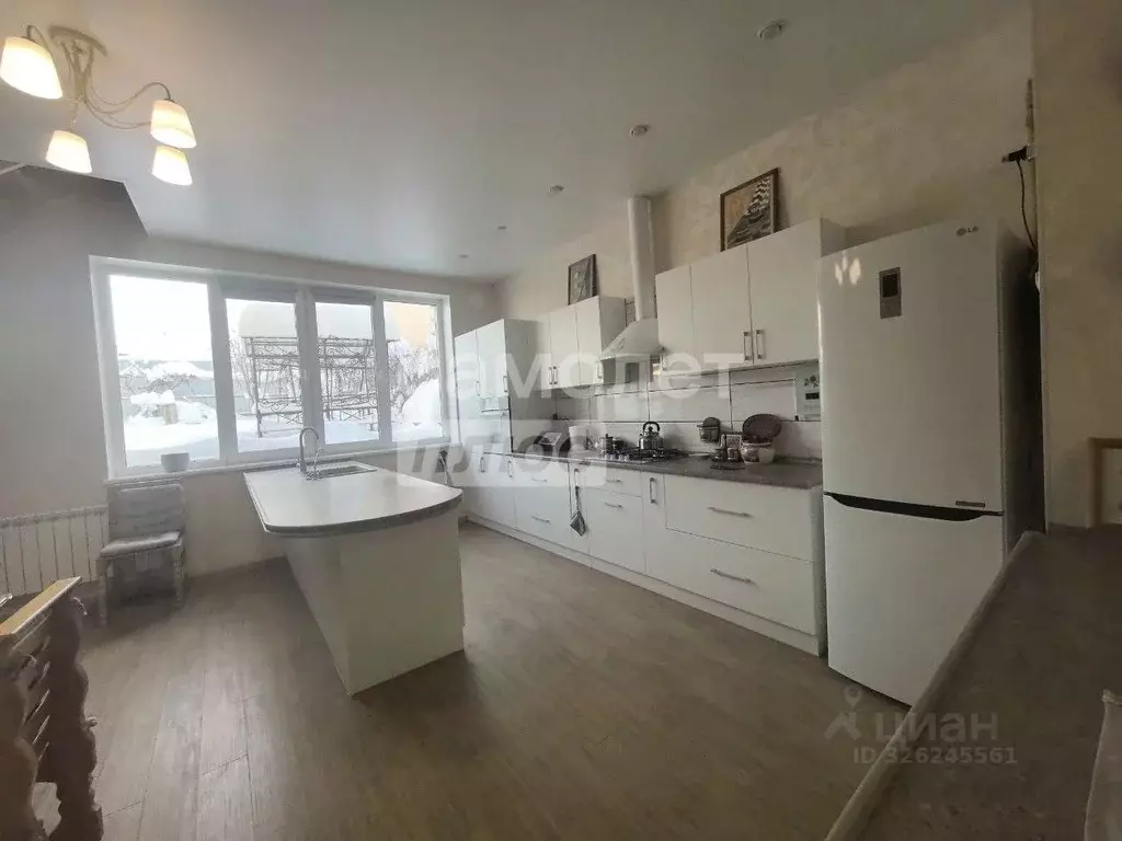 Дом в Калужская область, Малоярославецкий муниципальный округ, с. ... - Фото 2