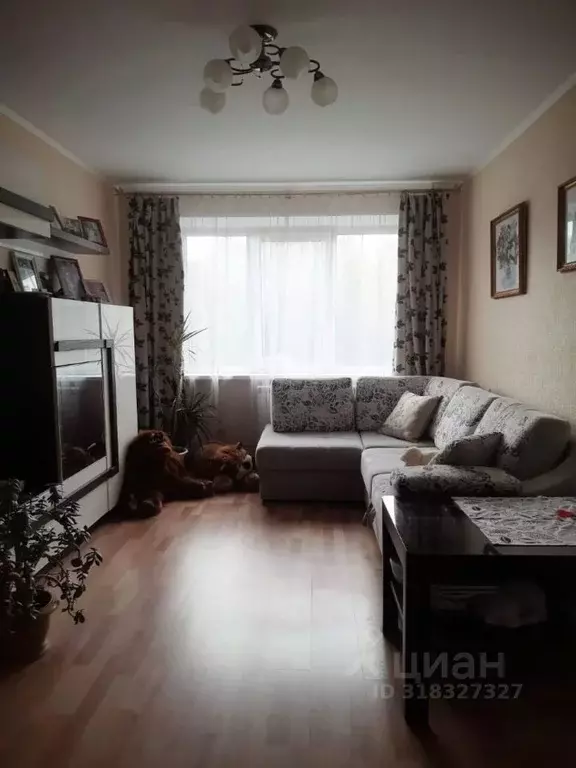 2-к кв. Новгородская область, Малая Вишера Лесная ул., 15А (49.1 м) - Фото 0