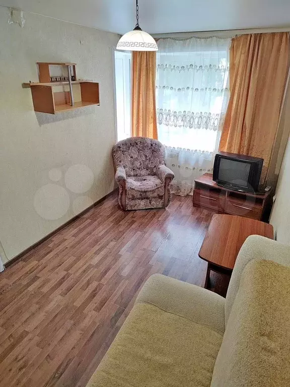 Комната 12 м в 4-к., 1/9 эт. - Фото 1