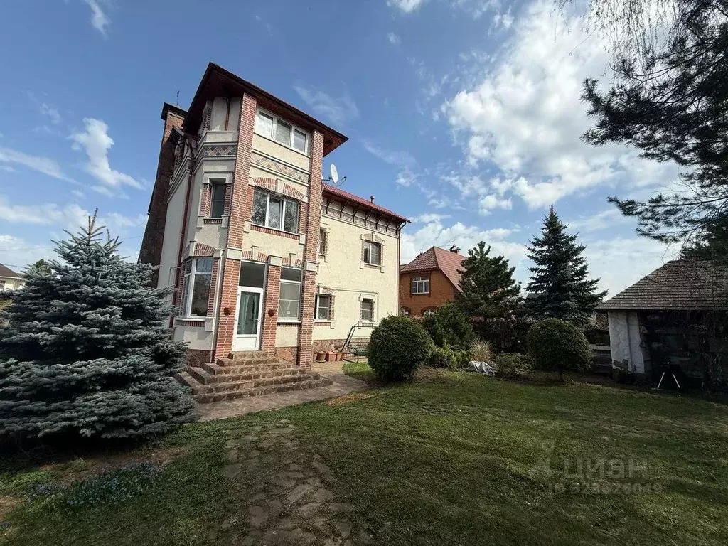 Дом, 398.4 м - Фото 1