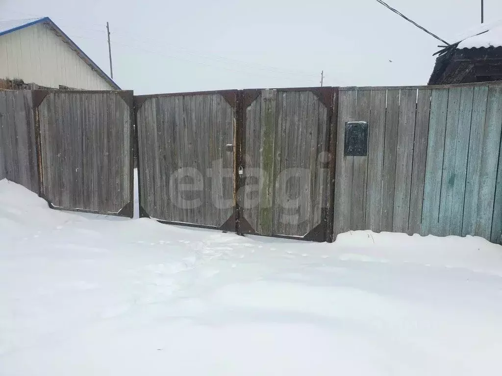 Дом в Тюменская область, с. Ярково ул. Челюскинцев (32 м) - Фото 1