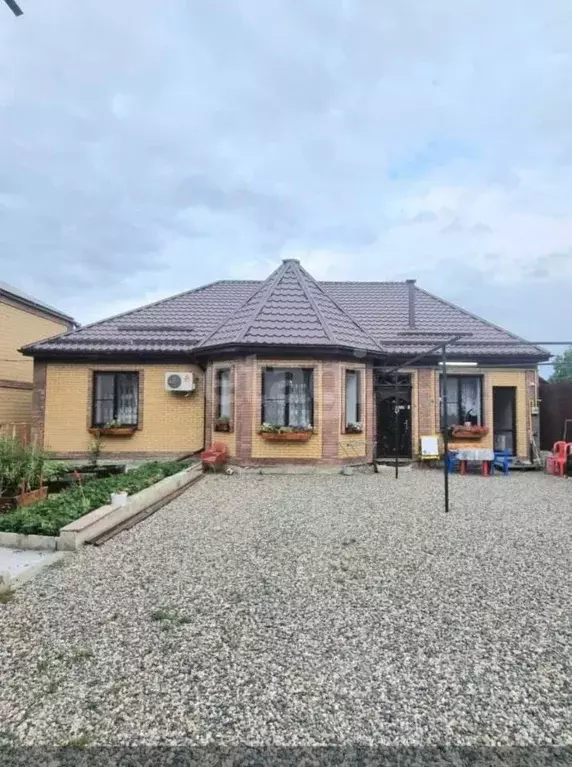Дом в Ставропольский край, Пятигорск городской округ, пос. ... - Фото 0