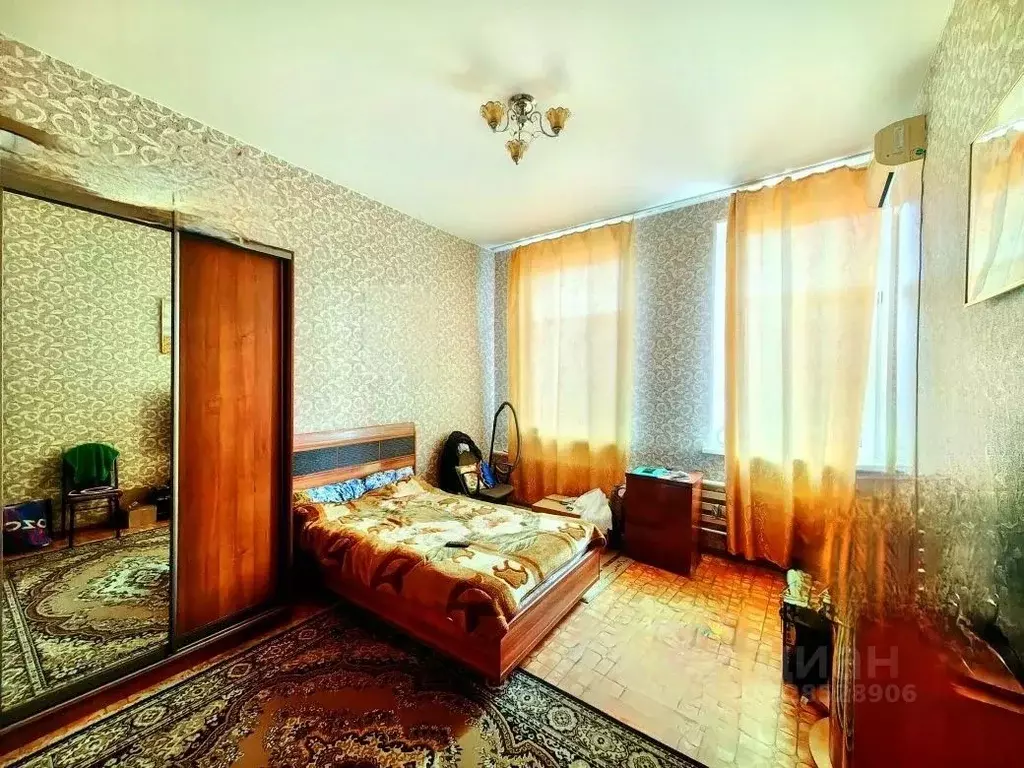 3-к кв. Краснодарский край, Ейск Заводской пер., 22Б (72.4 м) - Фото 1