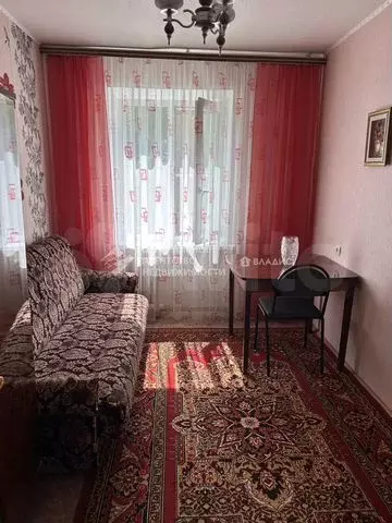 Комната 12 м в 2-к., 2/9 эт. - Фото 0