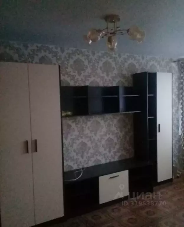 1-к кв. Волгоградская область, Волгоград ул. Маршала Еременко, 124 ... - Фото 0