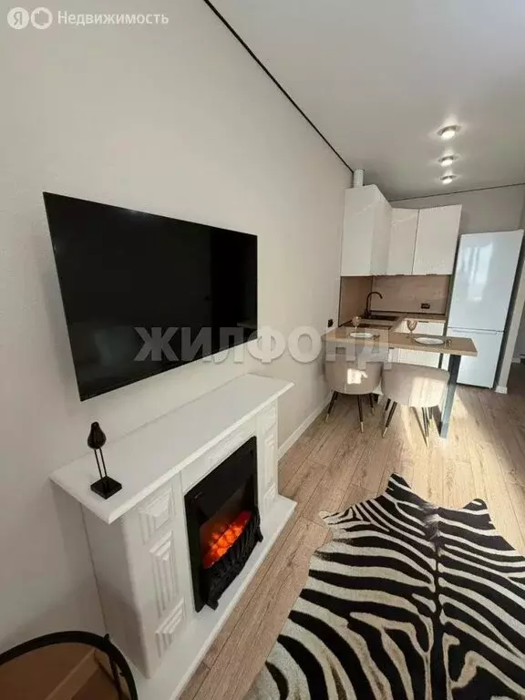 1-комнатная квартира: Абакан, улица Кирова, 179 (42 м) - Фото 2