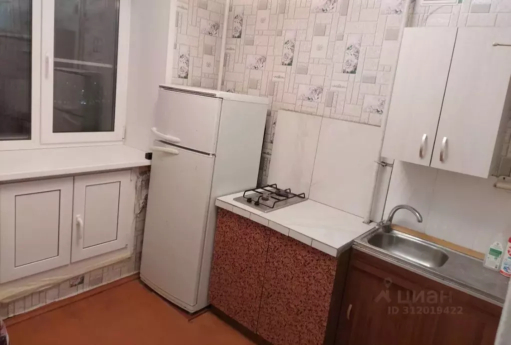 1-к кв. Кировская область, Киров ул. Азина, 49 (31.0 м) - Фото 0