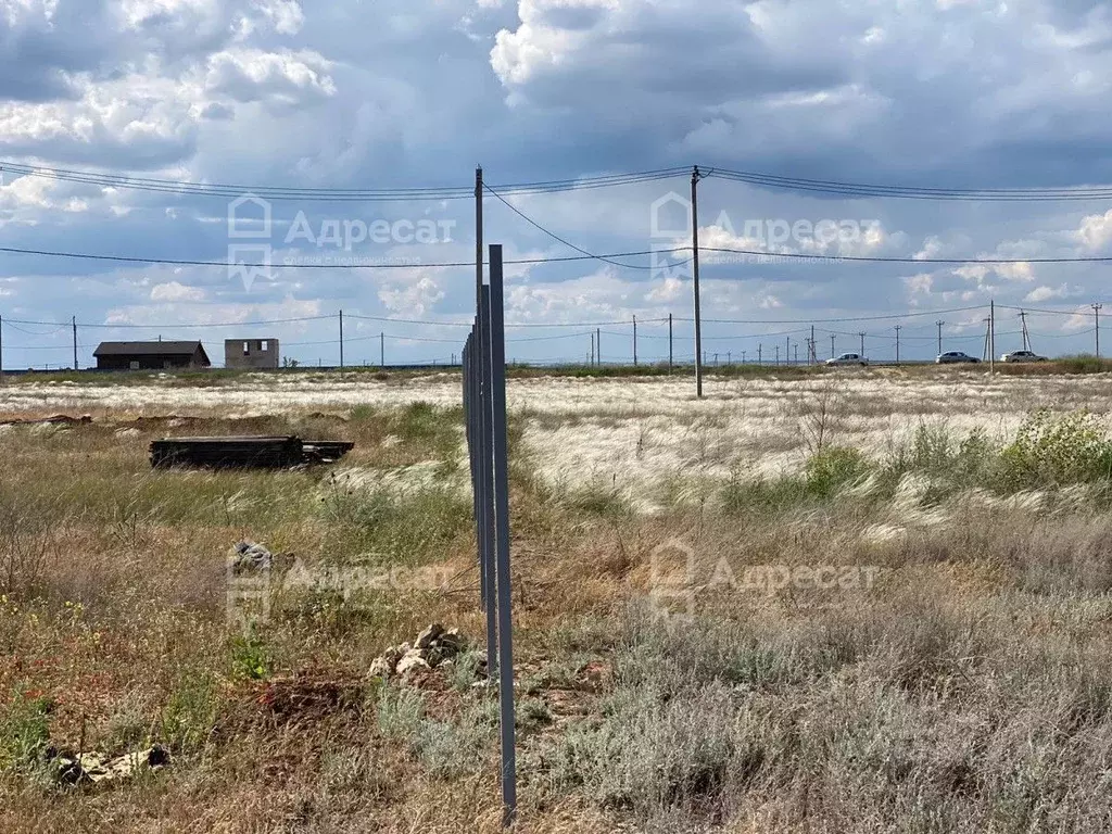 Участок в Волгоградская область, Волжский ул. Имени Марины Расковой ... - Фото 1