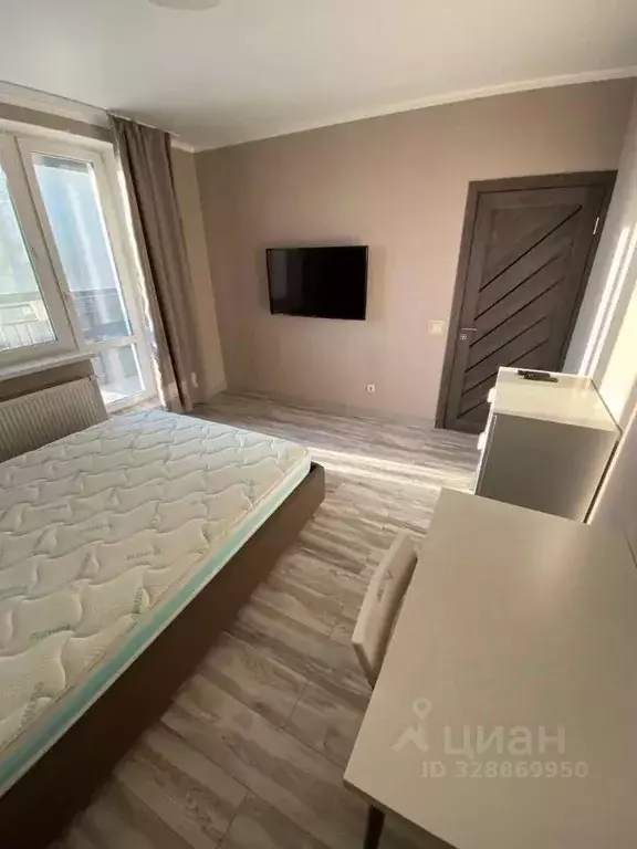 2-к кв. Татарстан, Казань ул. Родины, 24Б (56.0 м) - Фото 2