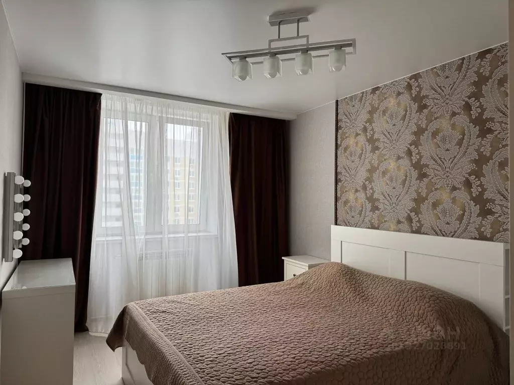 2-к кв. Свердловская область, Екатеринбург ул. Библиотечная, 45 (67.5 ... - Фото 1