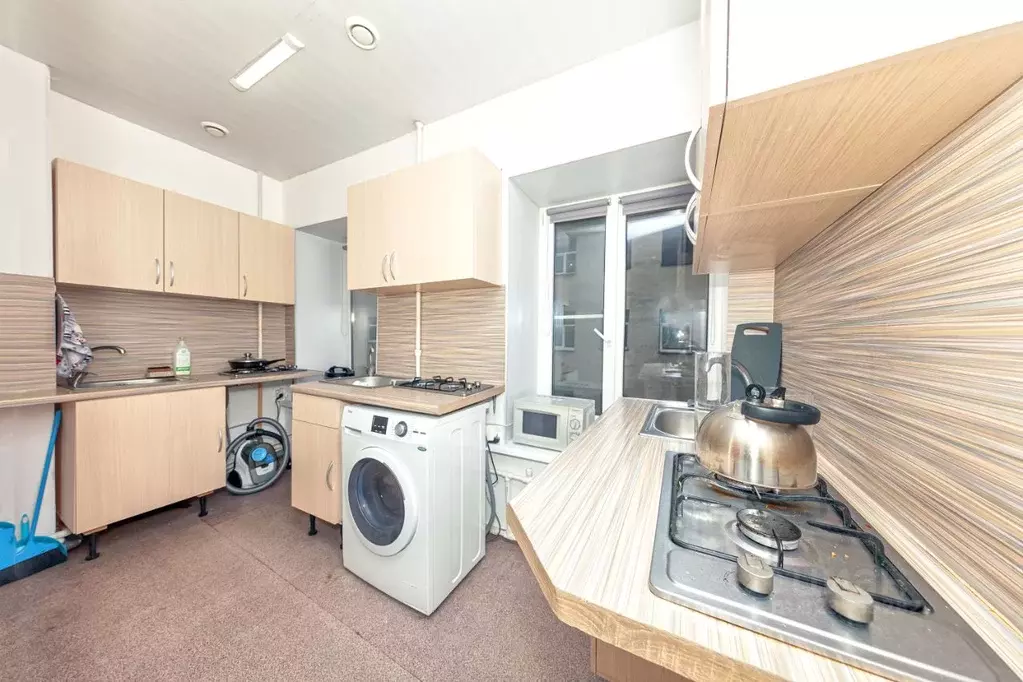 Комната Санкт-Петербург наб. Канала Грибоедова, 66 - Фото 1